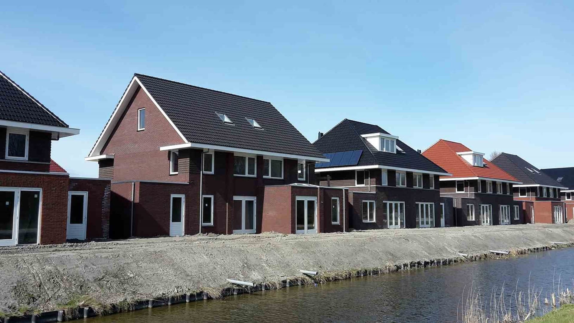 Heerhugowaard 13 woningen — woningbouwproject met kozijnen van De Kroon